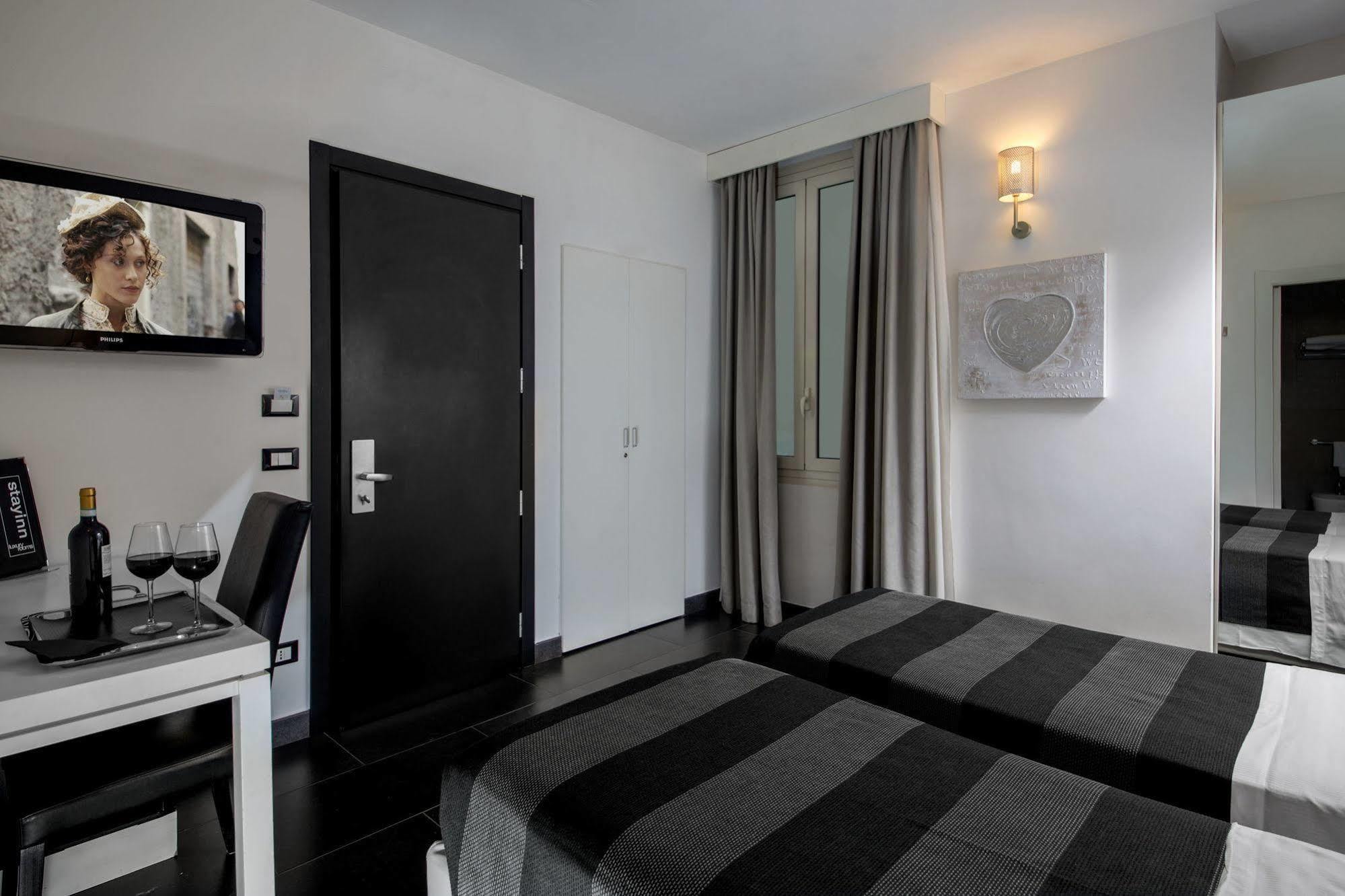 Stay Inn Rome Via Del Corso ภายนอก รูปภาพ